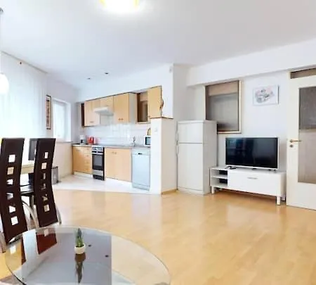 Apartamento By The *