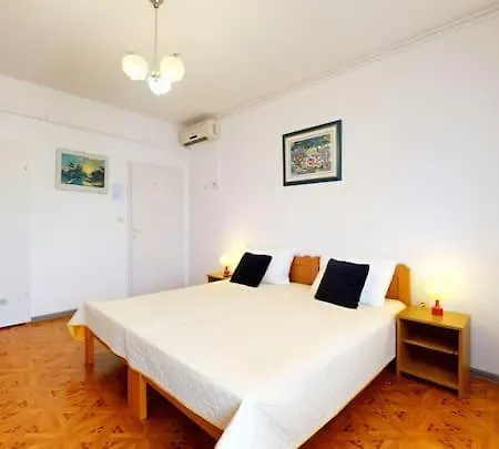 By The Apartamento *