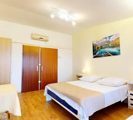 Apartamento By The