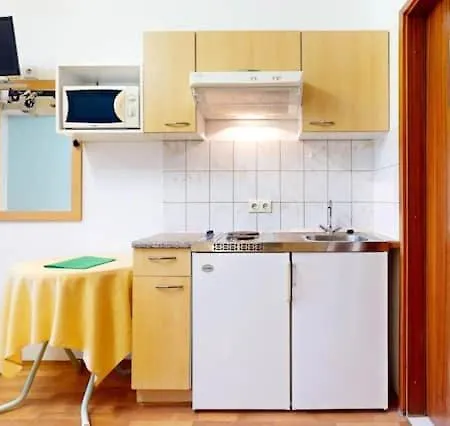By The Apartamento
